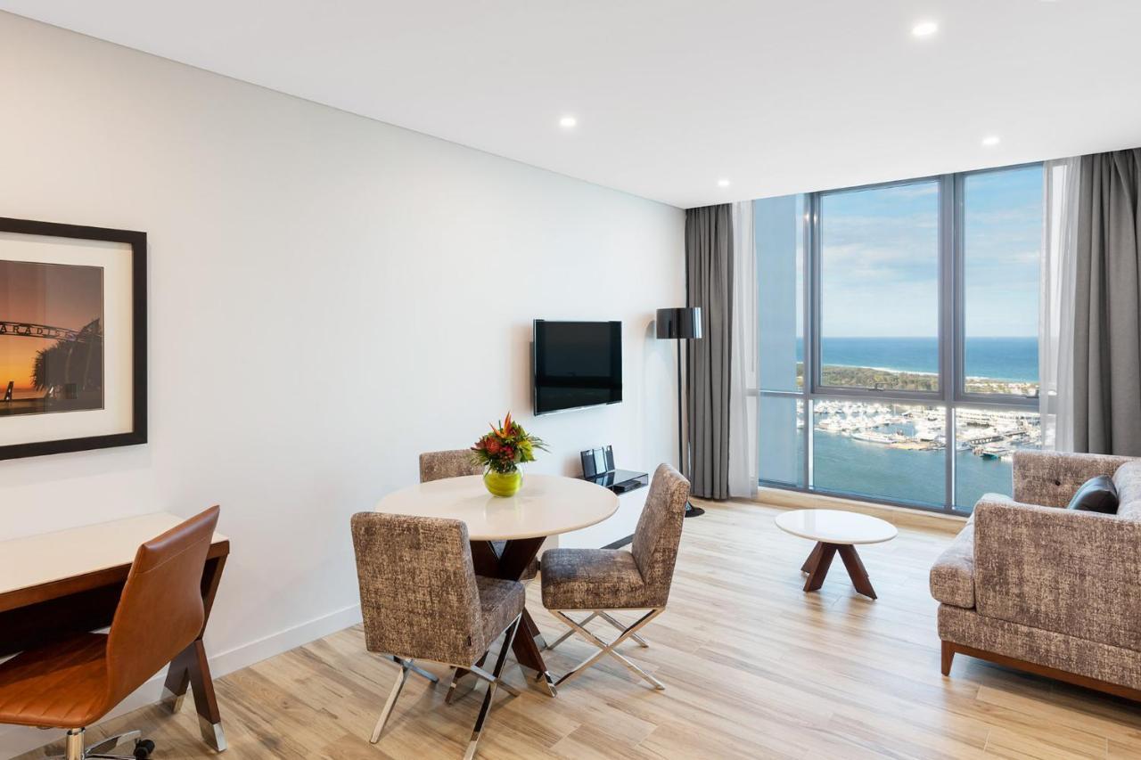 Meriton Suites Southport Gold Coast Extérieur photo