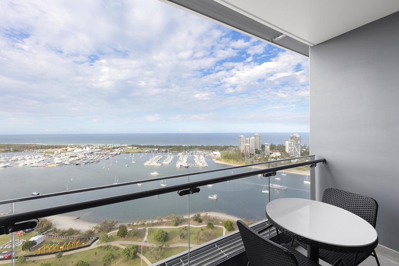 Meriton Suites Southport Gold Coast Extérieur photo